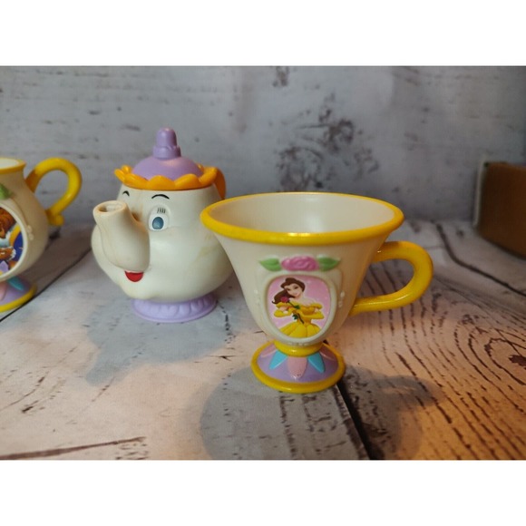 McDonald's Happy Meal Mrs. Potts and Teapot set Cups - Picture 4 of 8